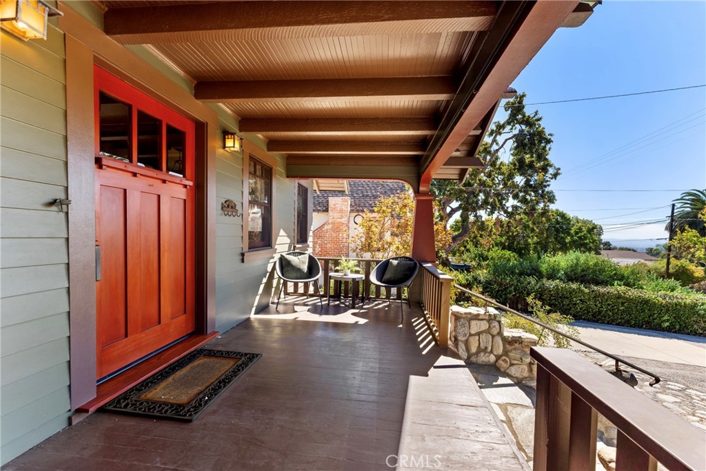 109 E Grandview Property Photo 5