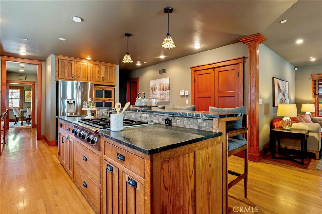 109 E Grandview Property Photo 21