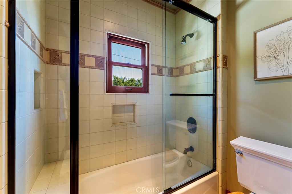 109 E Grandview Property Photo 35