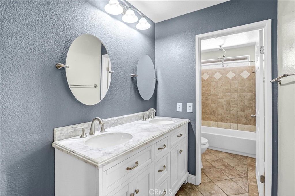 8073 Dowd Court Property Photo 13