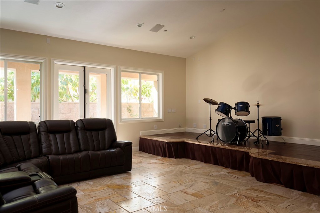 20205 Umbria Way Property Photo 18