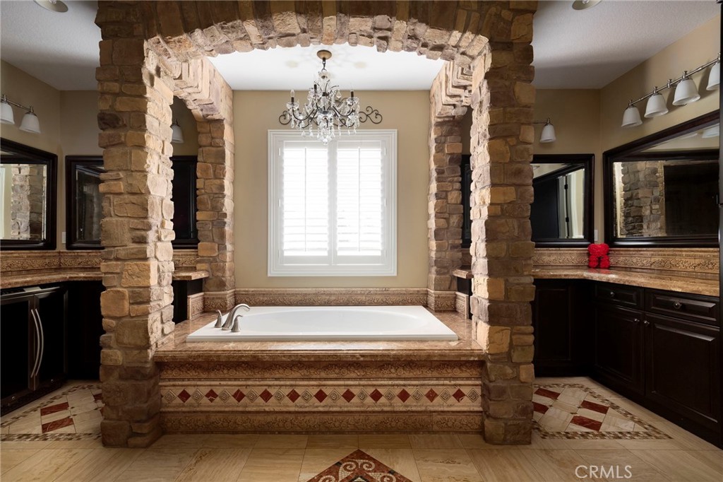 20205 Umbria Way Property Photo 32