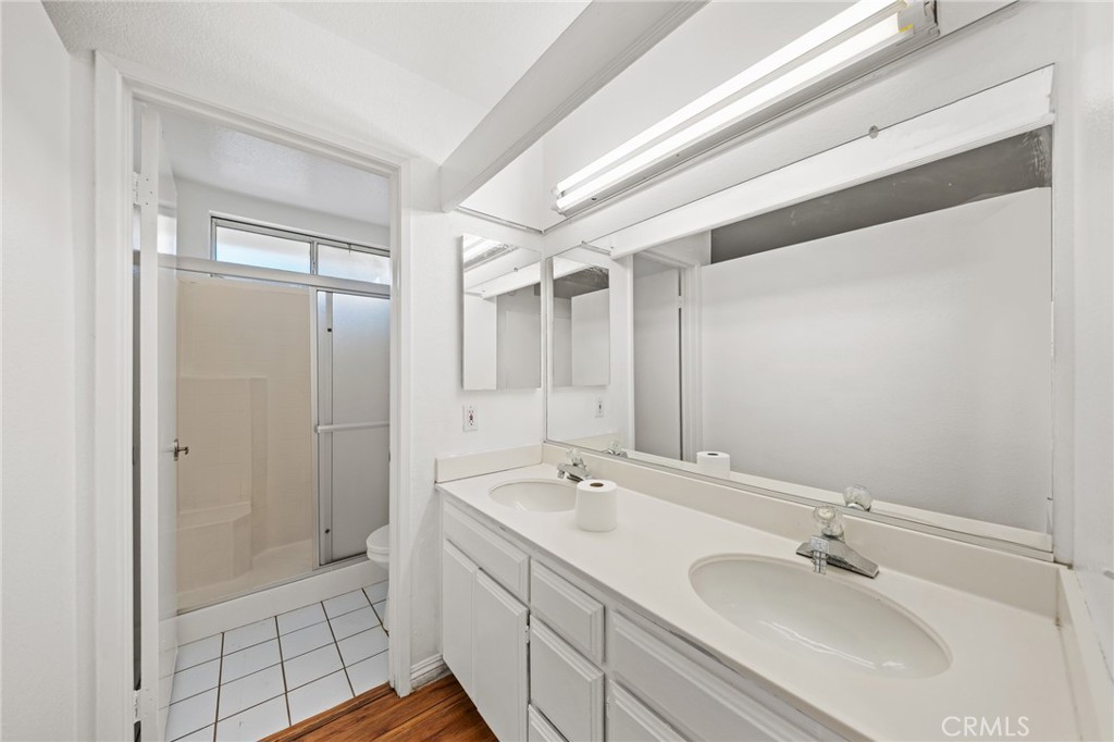 12175 Cobblestone Drive Property Photo 25