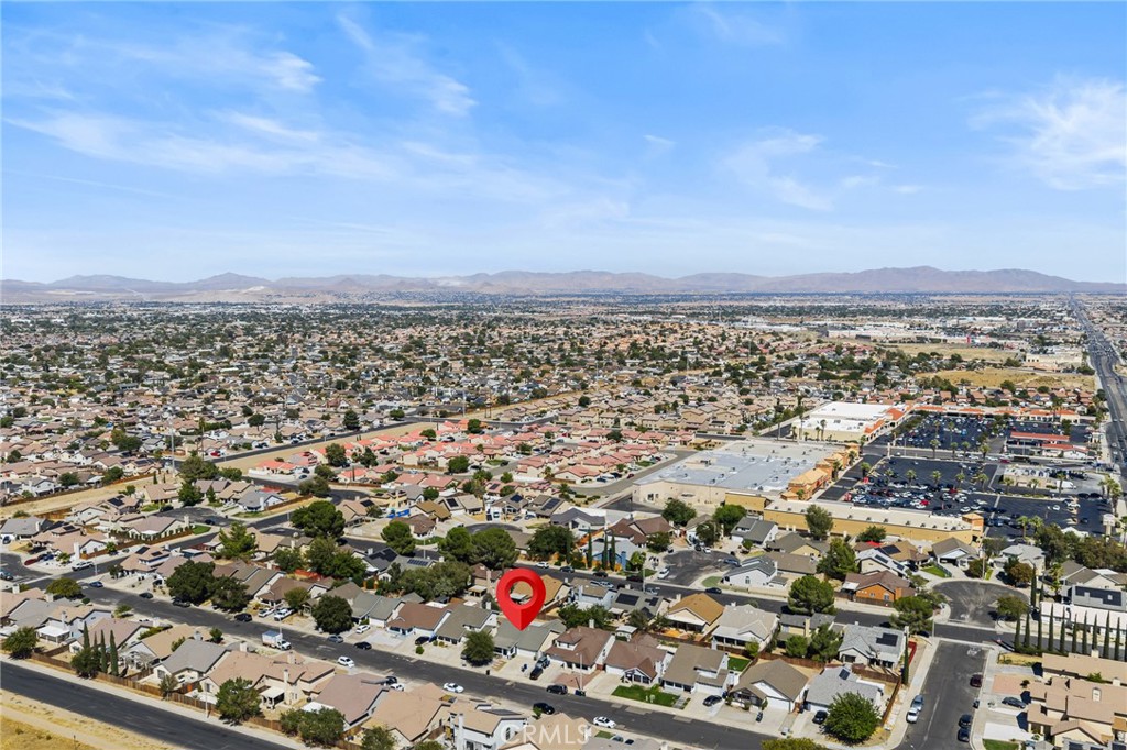 12175 Cobblestone Drive Property Photo 41