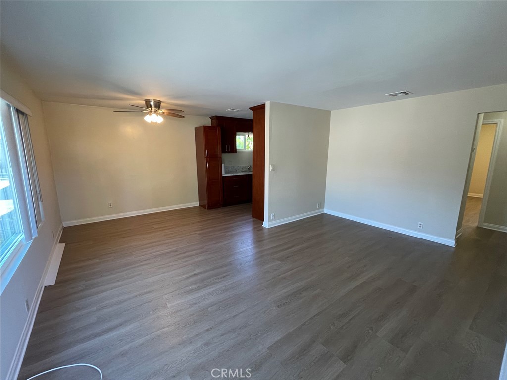 1720 S Fifth Avenue D Property Photo 4