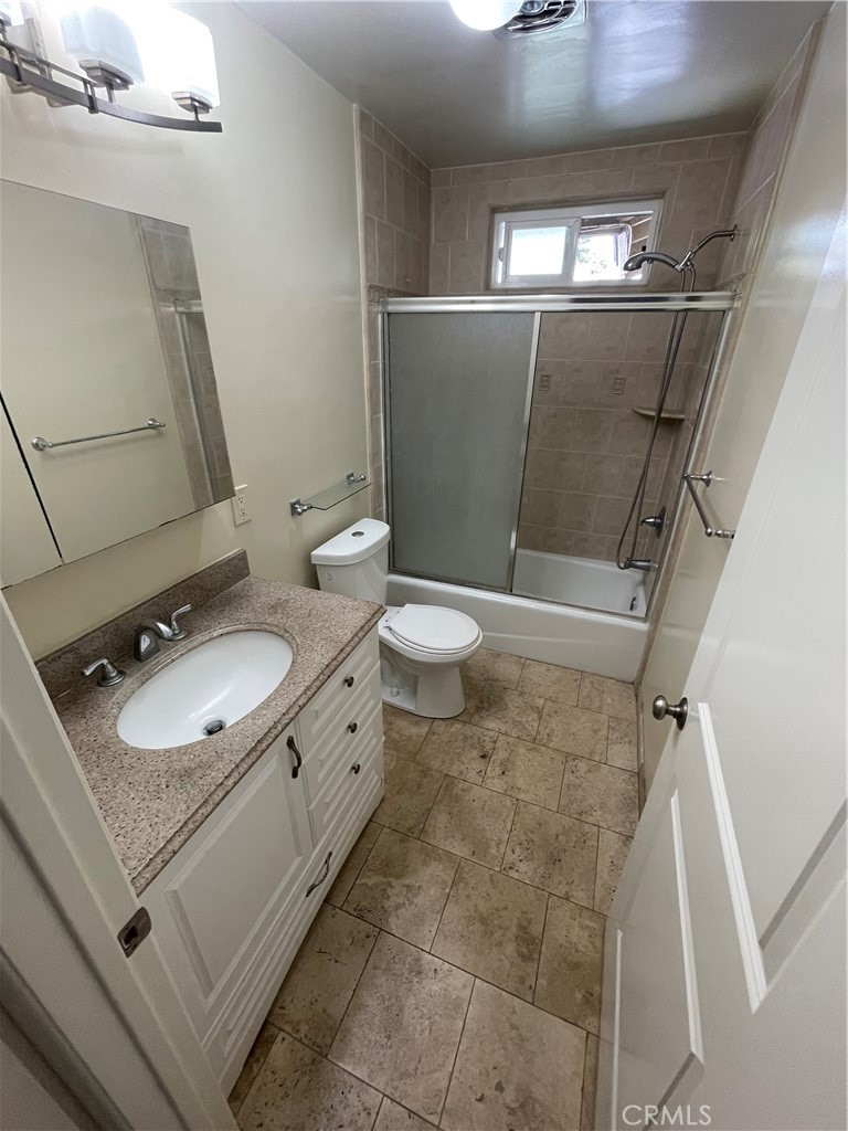1720 S Fifth Avenue D Property Photo 13