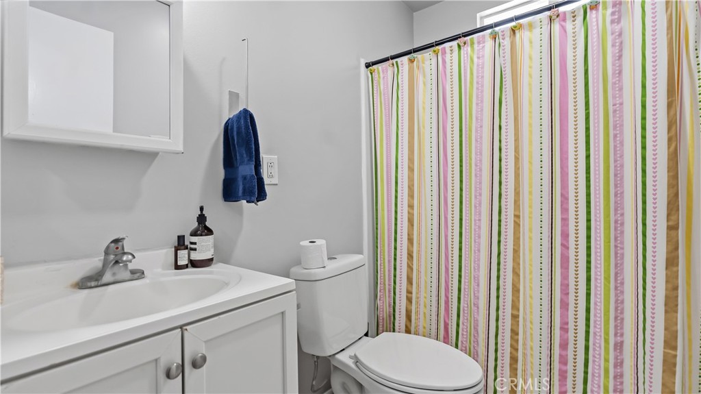 28 W Ramona Road Property Photo 18