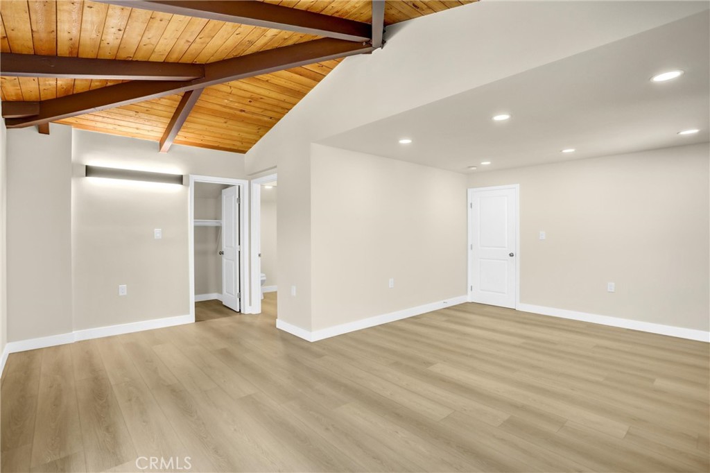 1516 N Shirlmar Avenue Property Photo 14