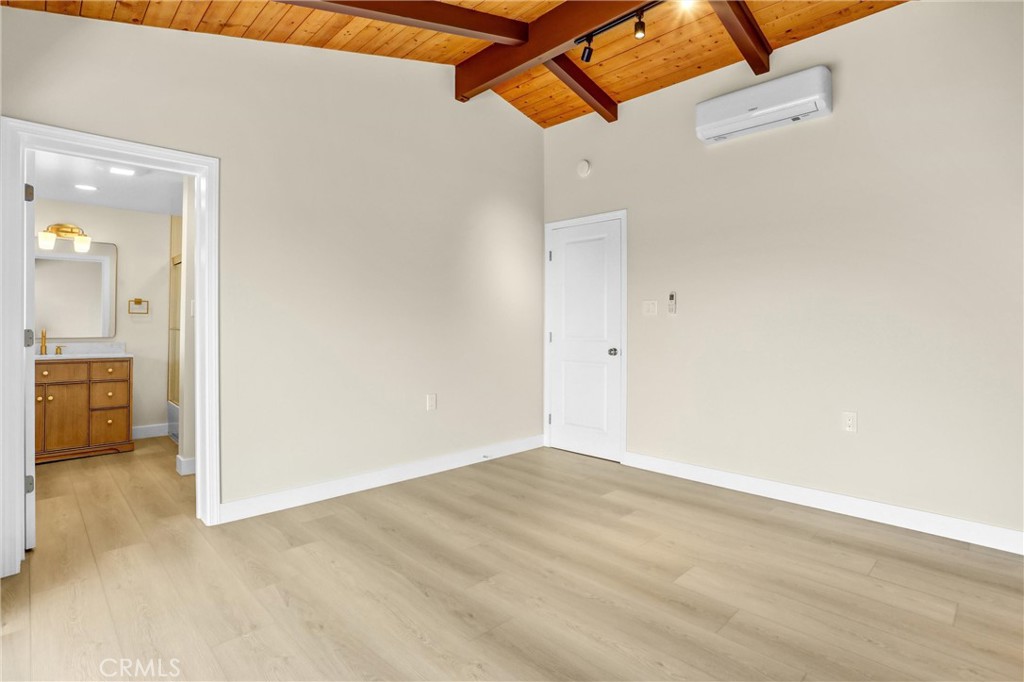 1516 N Shirlmar Avenue Property Photo 21