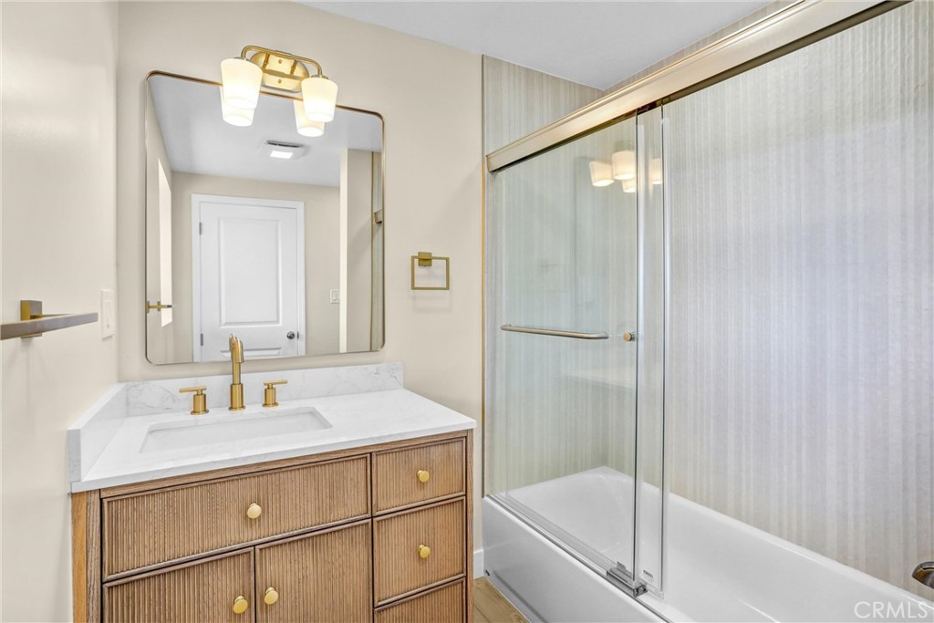 1516 N Shirlmar Avenue Property Photo 22