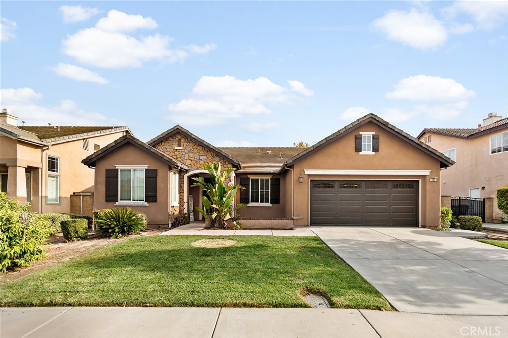 14351 Pointer Loop Property Photo 1