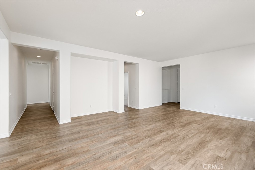 14351 Pointer Loop Property Photo 5
