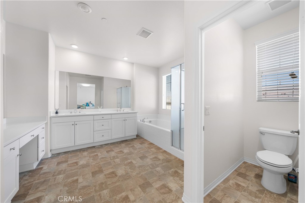 4846 S Wilson Property Photo 26