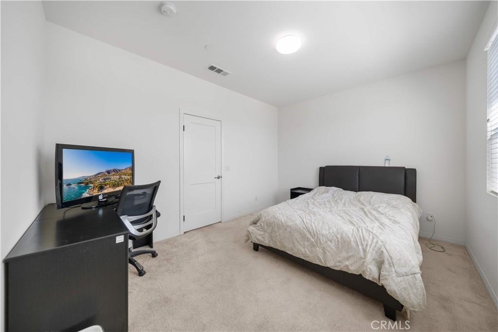 4846 S Wilson Property Photo 31