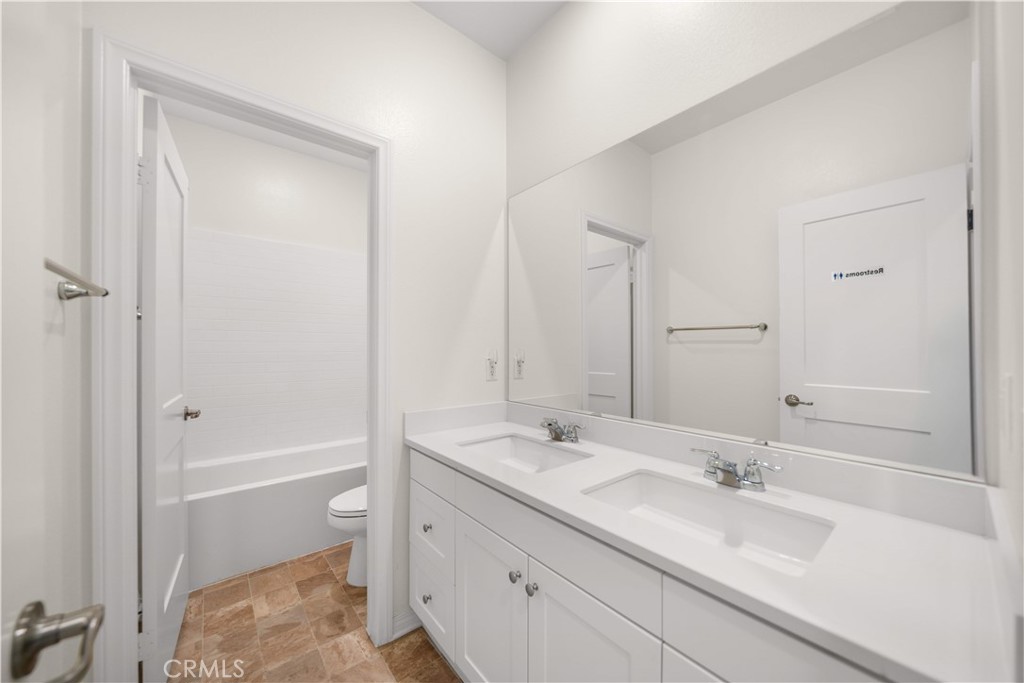 4846 S Wilson Property Photo 35