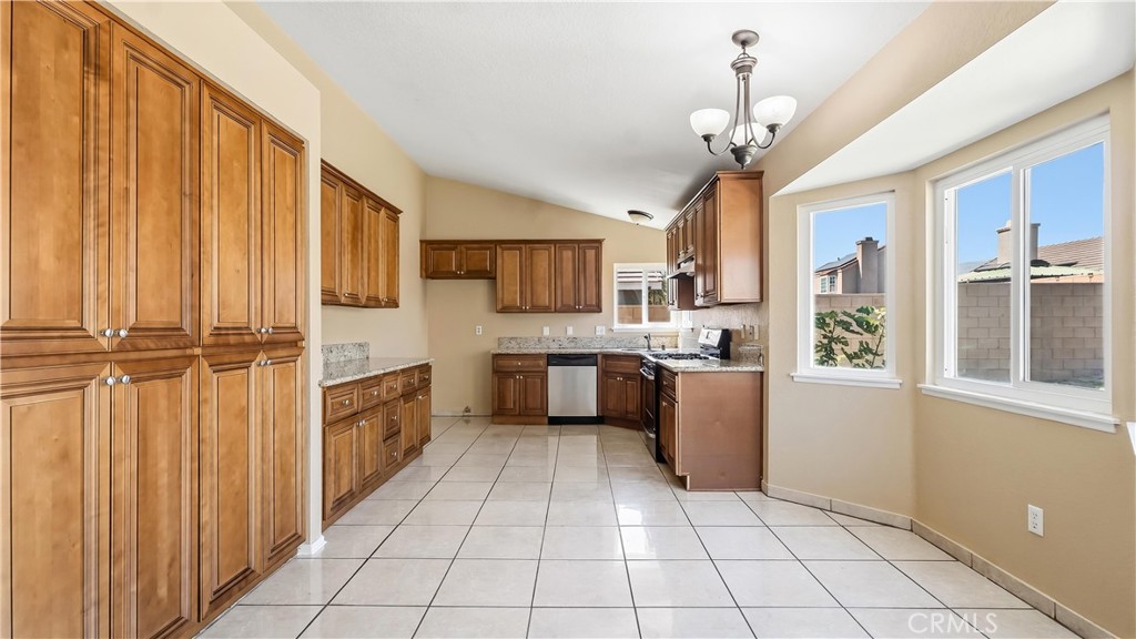 1210 W Cimarron Property Photo 10