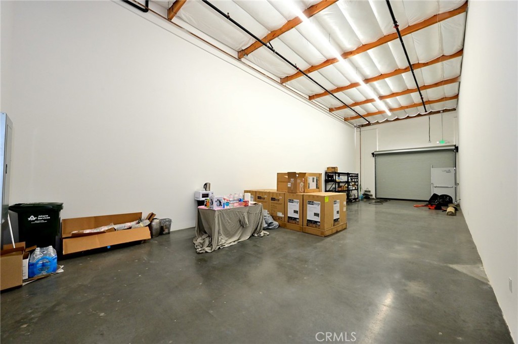 252 W Chestnut Property Photo 18