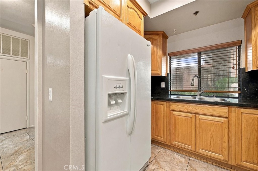 1310 E Orange Grove 102 Property Photo 13