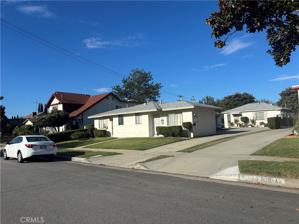 805 S 8th Street B Property Photo 1