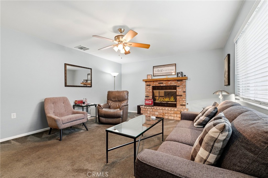 4924 Birchland Place Property Photo 16