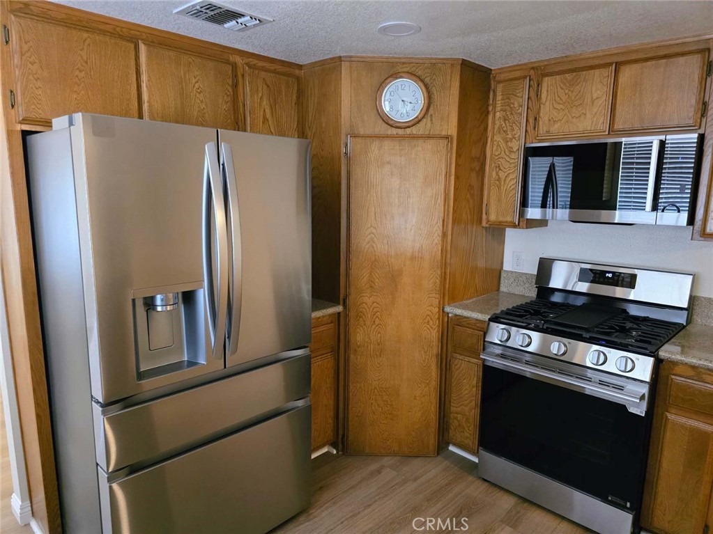 7786 Bangor Avenue Property Photo 9