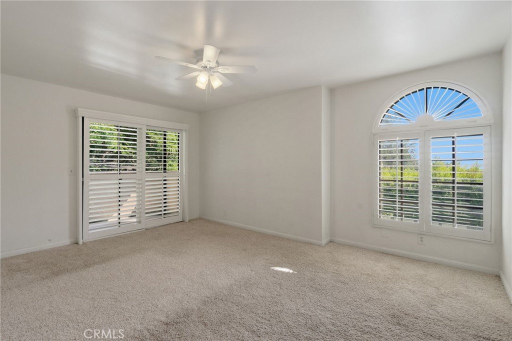 689 W Sierra Madre Property Photo 20
