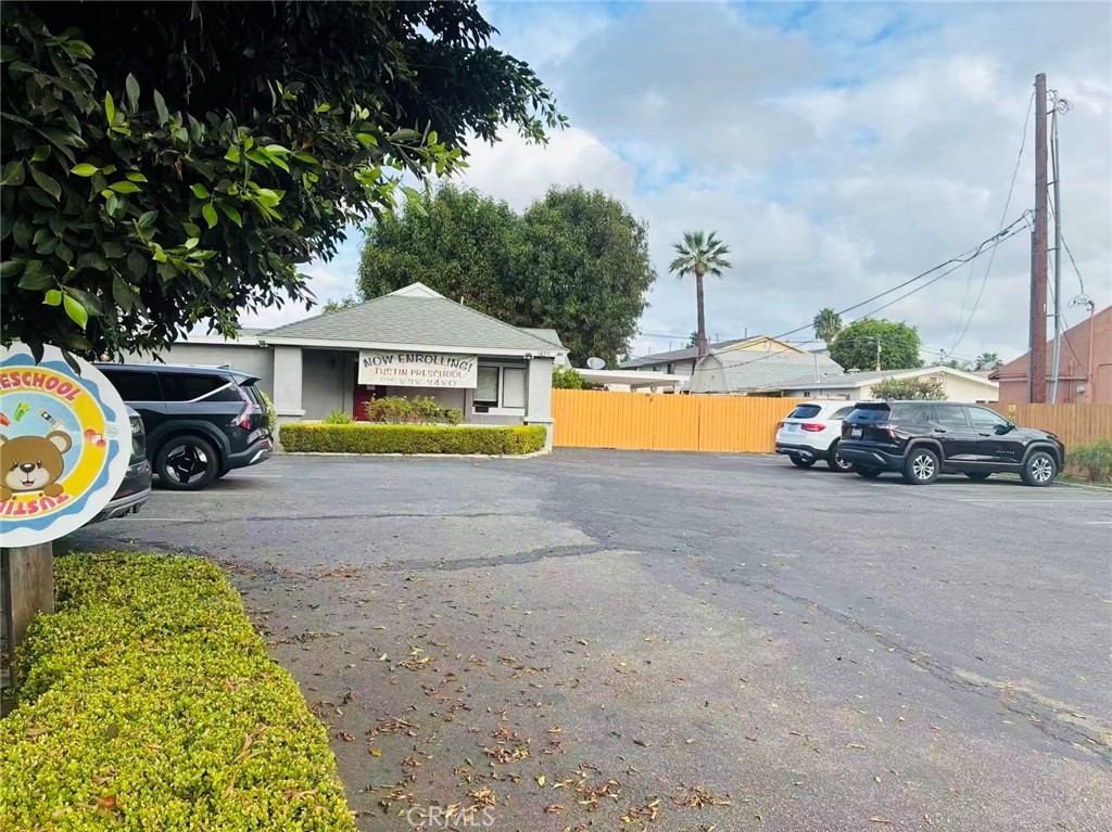 14211 Newport Property Photo 1