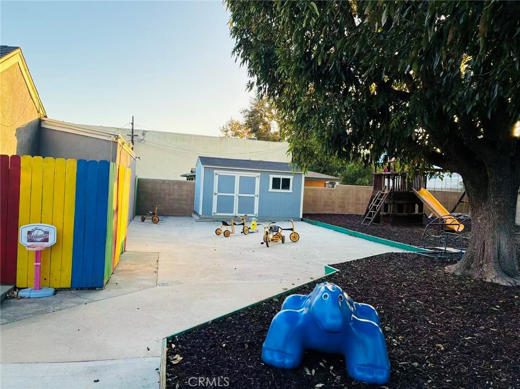 14211 Newport Property Photo 15
