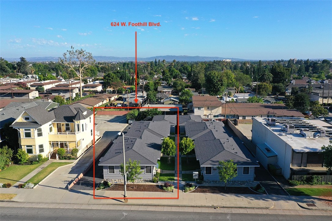 624 W Foothill Property Photo 1
