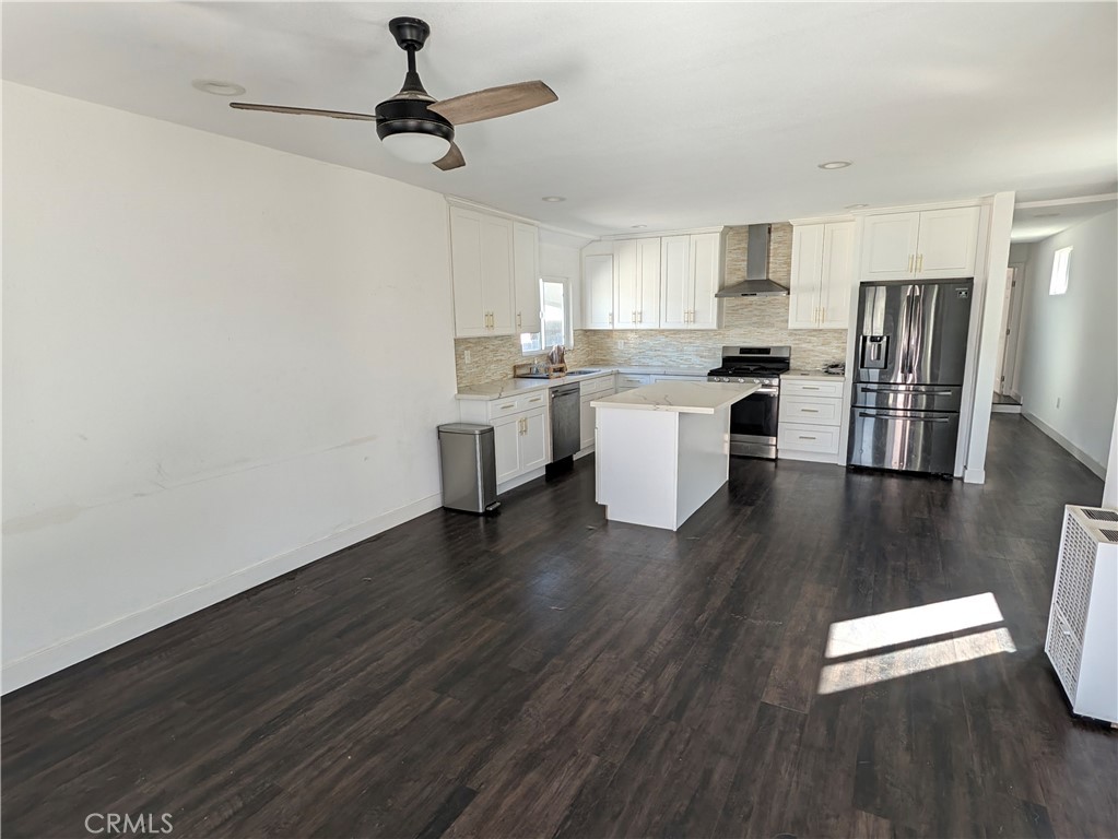 3122 Malabar Street Property Photo 6