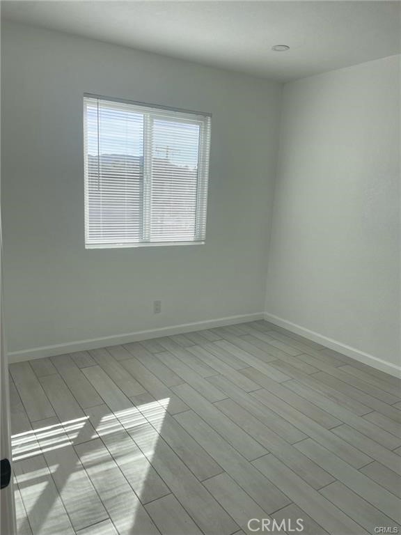 10037 Samoa Avenue 11 Property Photo 5