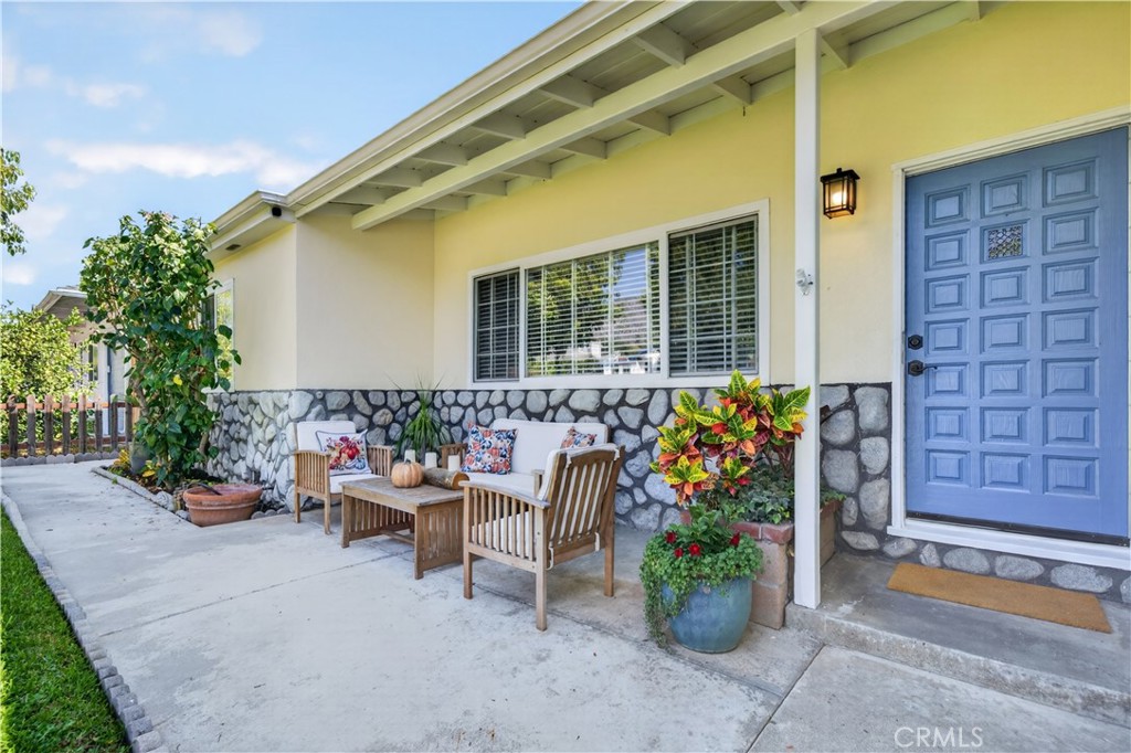 1548 2nd Street Property Photo 1