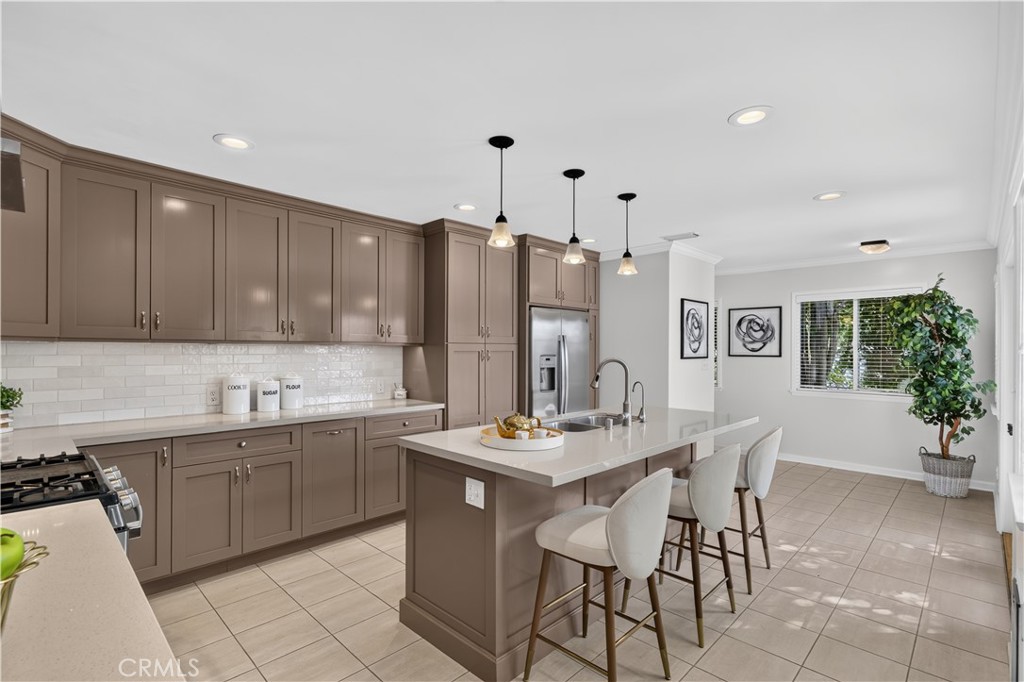 1548 2nd Street Property Photo 9