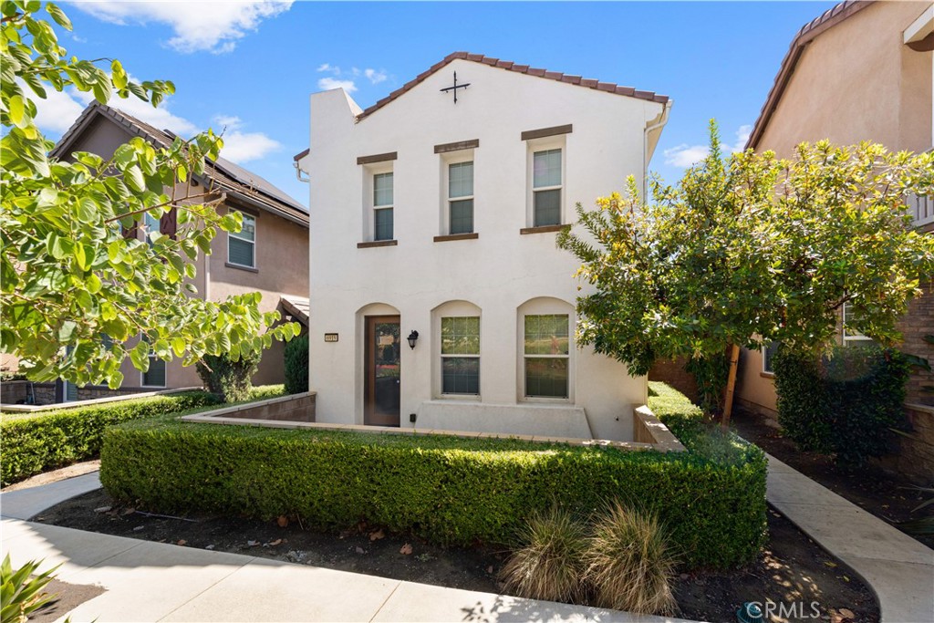 6919 Ivy Property Photo 3