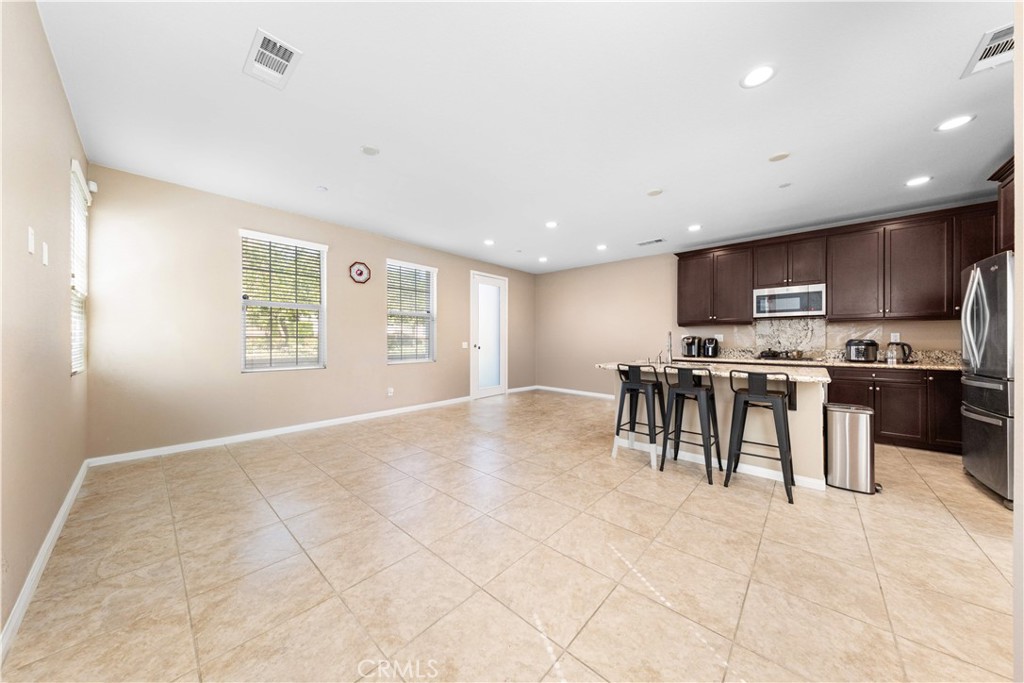 6919 Ivy Property Photo 6