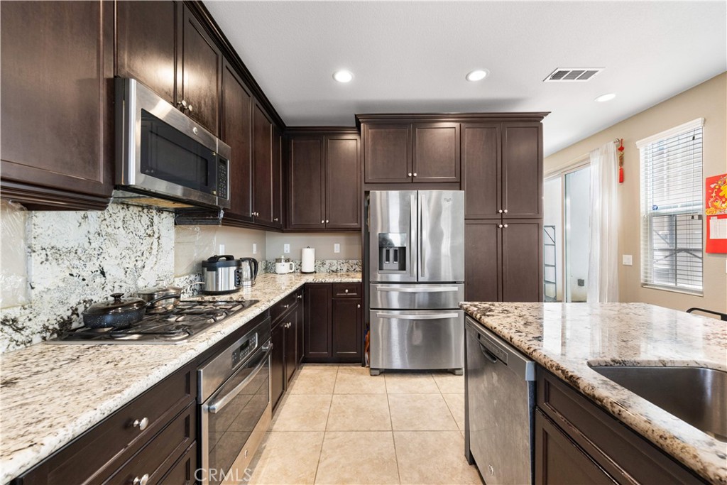 6919 Ivy Property Photo 10