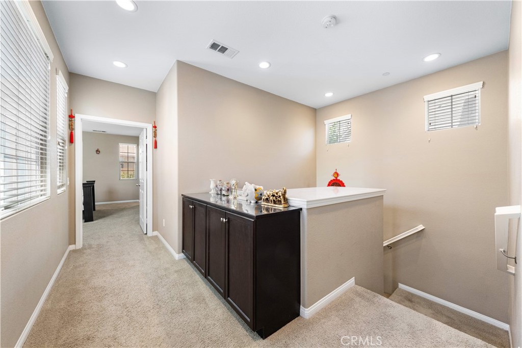 6919 Ivy Property Photo 28