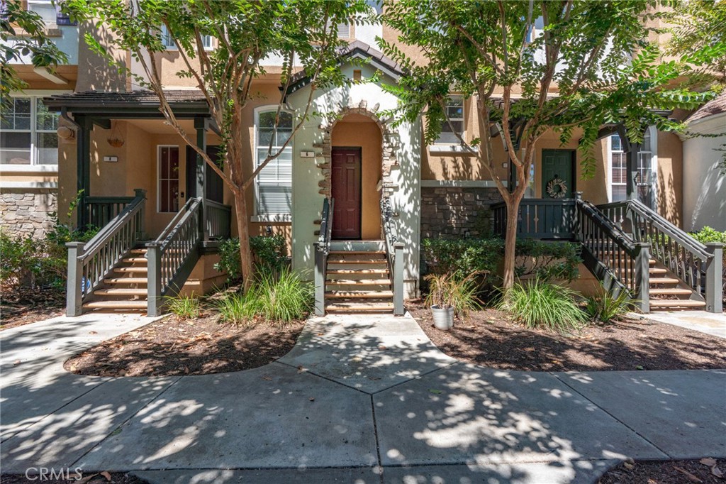 6 Harvest Point Property Photo 2
