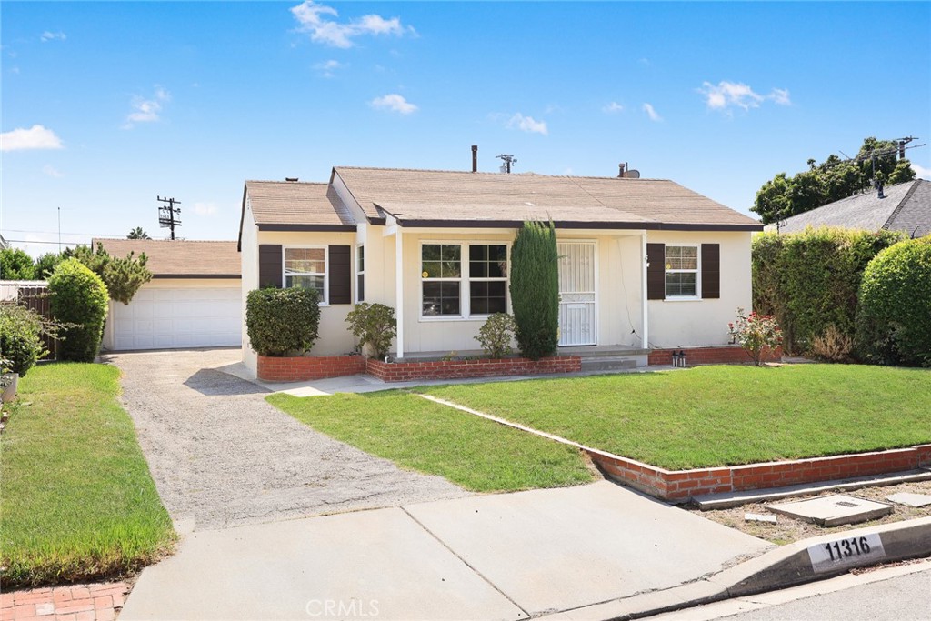 11316 Miloann Property Photo 1
