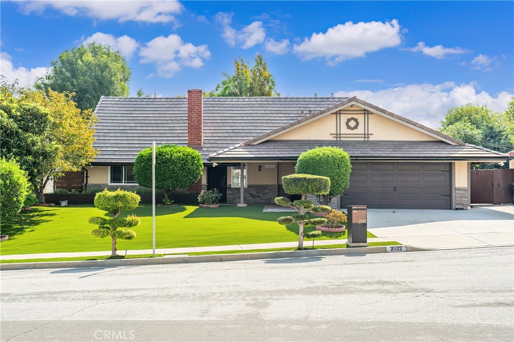 2332 Joan Drive Property Photo 1