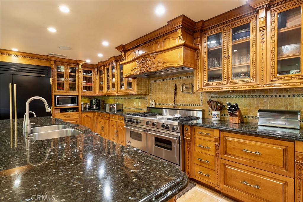 1144 Hermes Property Photo 5