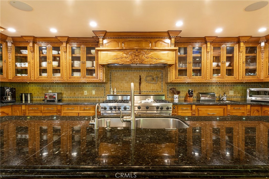 1144 Hermes Property Photo 6