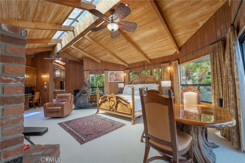 1144 Hermes Property Photo 16