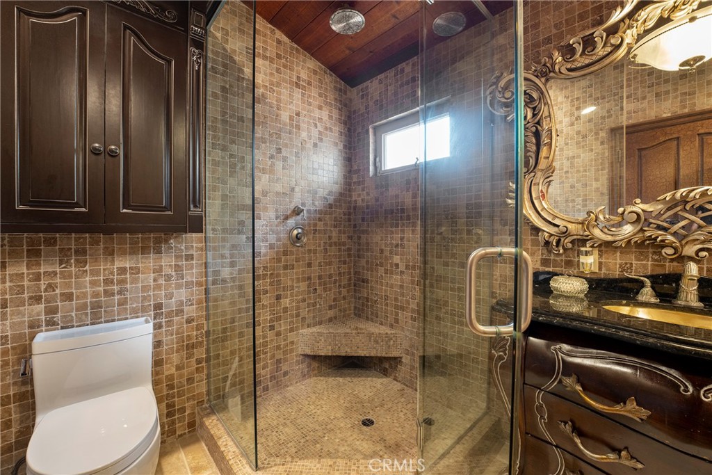 1144 Hermes Property Photo 32