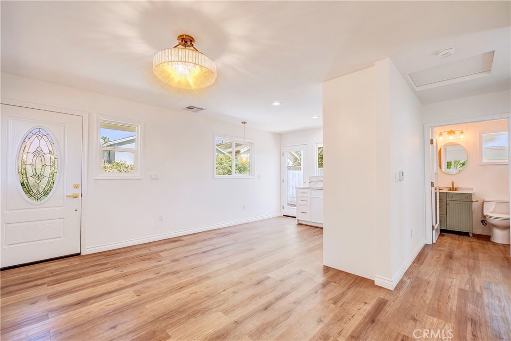 2312 California Property Photo 6