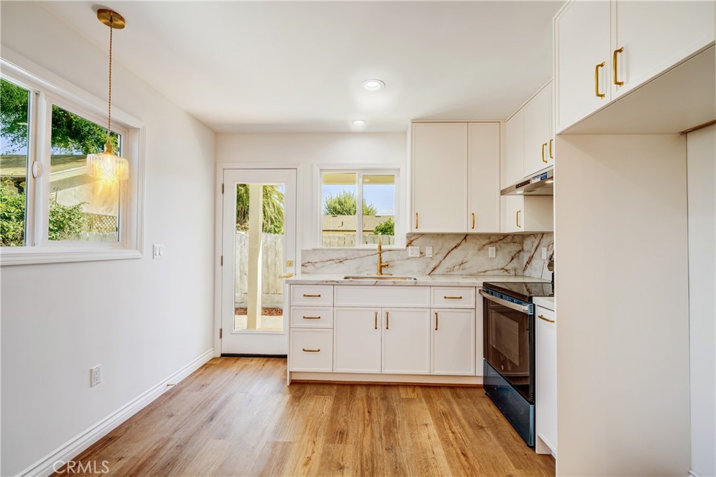 2312 California Property Photo 11