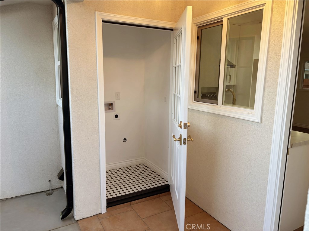 2312 California Property Photo 20