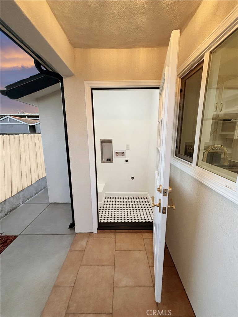 2312 California Property Photo 22
