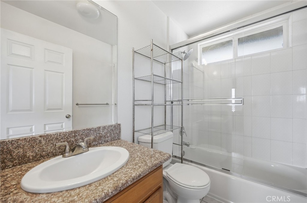 3711 Baldwin Street 1205 Property Photo 6