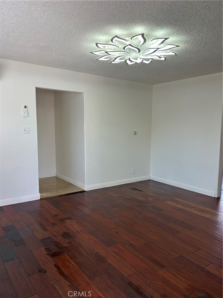 500 N Virginia Property Photo 5
